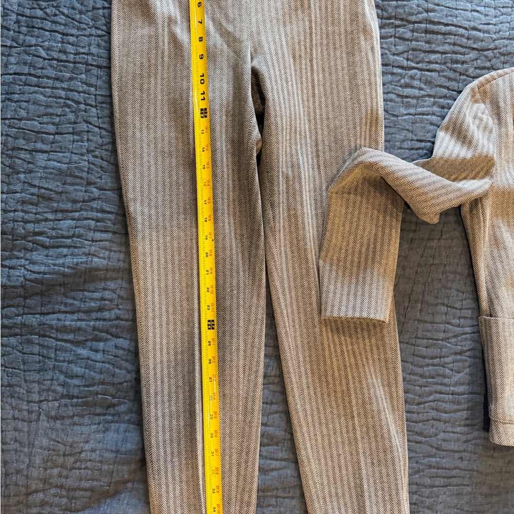 Boss Classic Gray Pinstripe Suit - Picture 10 of 10